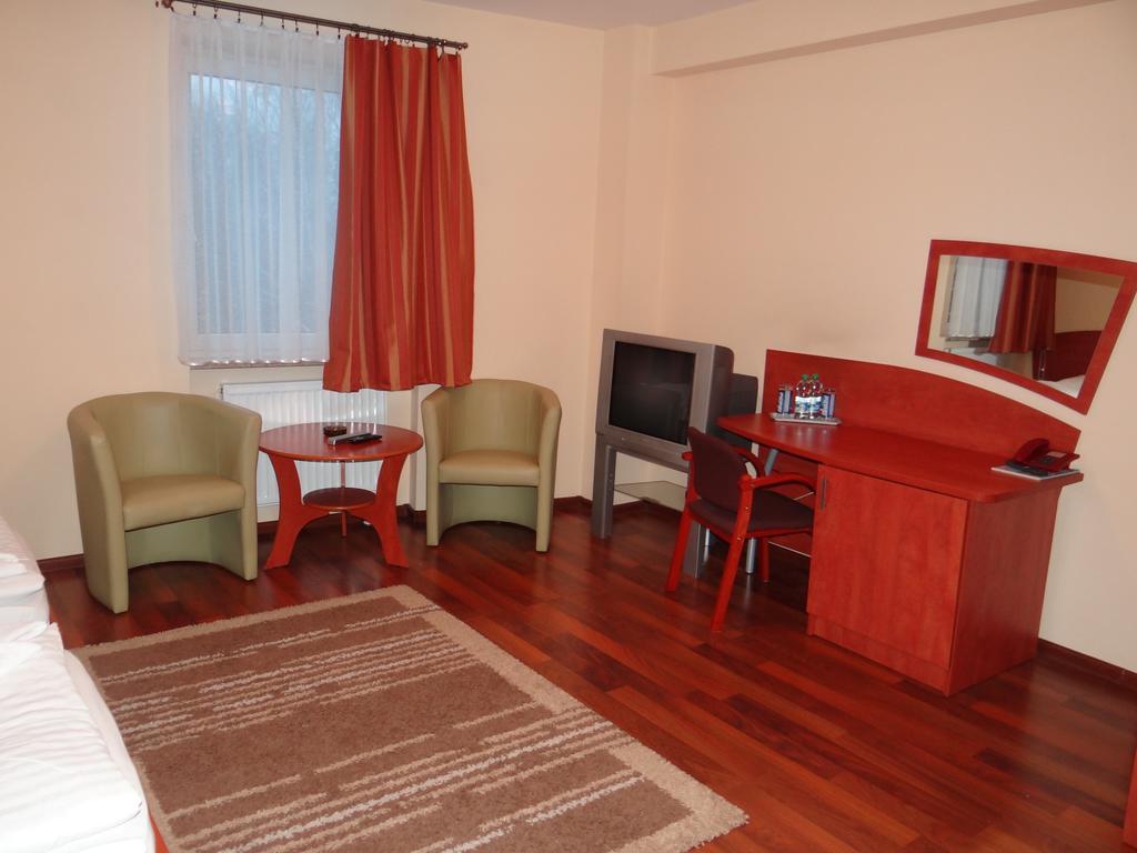 Hotel Restauracja Kinga Kattowitz Zimmer foto
