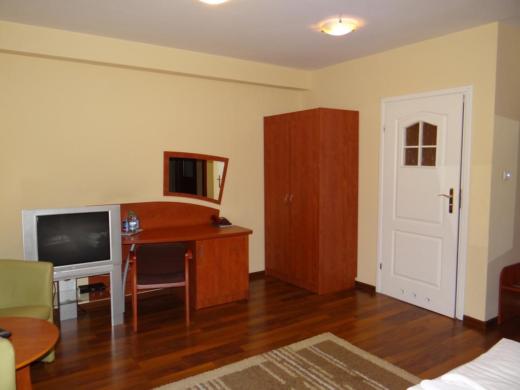 Hotel Restauracja Kinga Kattowitz Zimmer foto