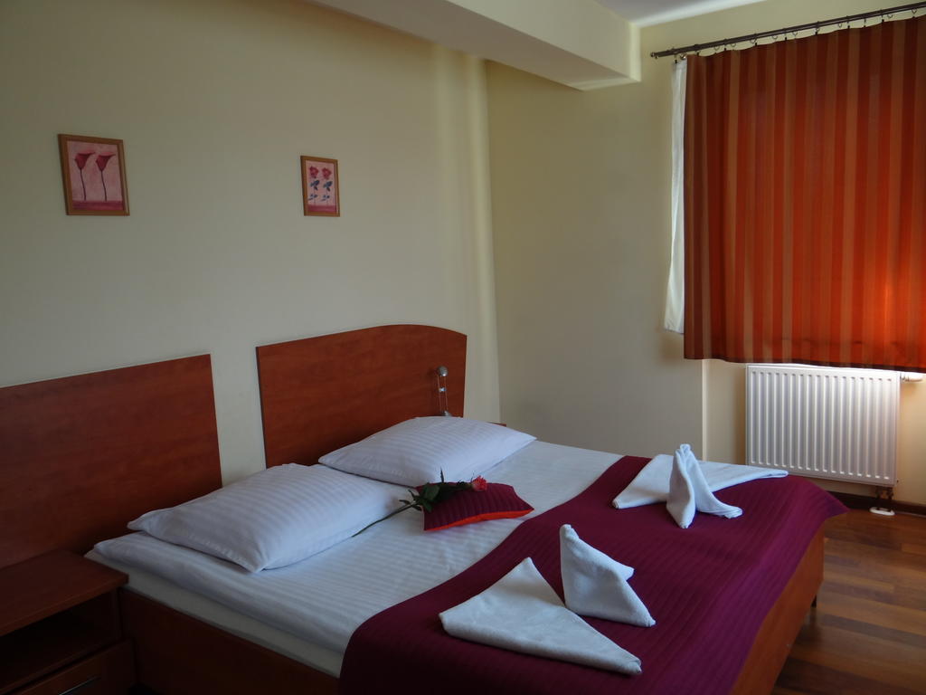 Hotel Restauracja Kinga Kattowitz Exterior foto