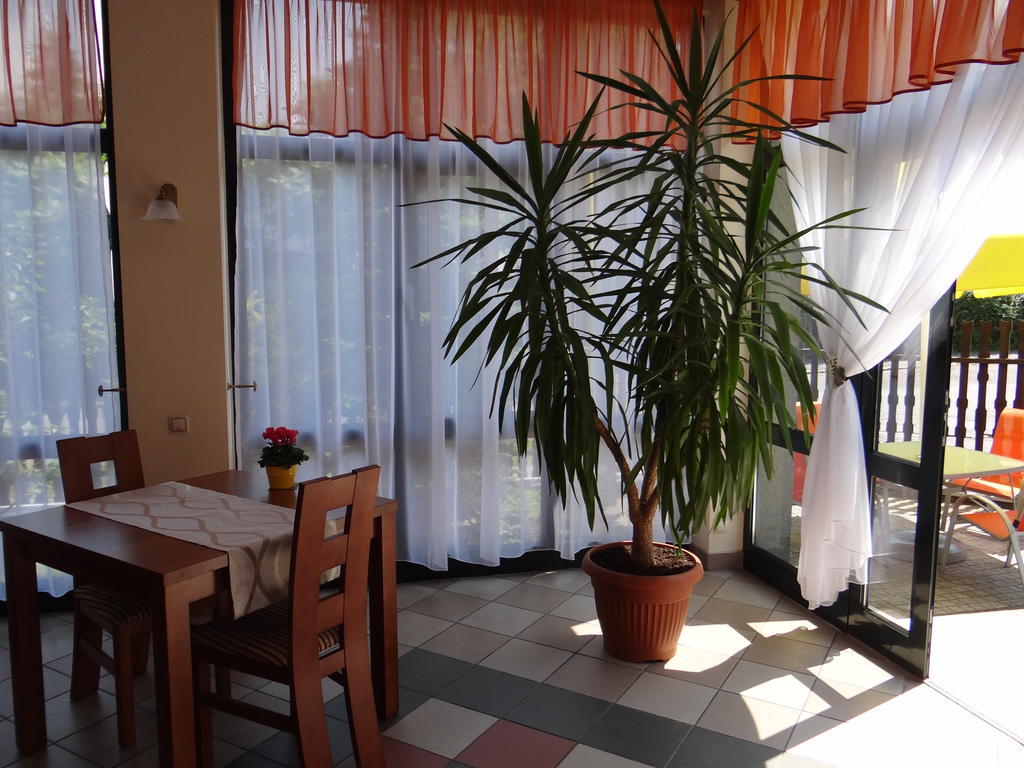 Hotel Restauracja Kinga Kattowitz Exterior foto